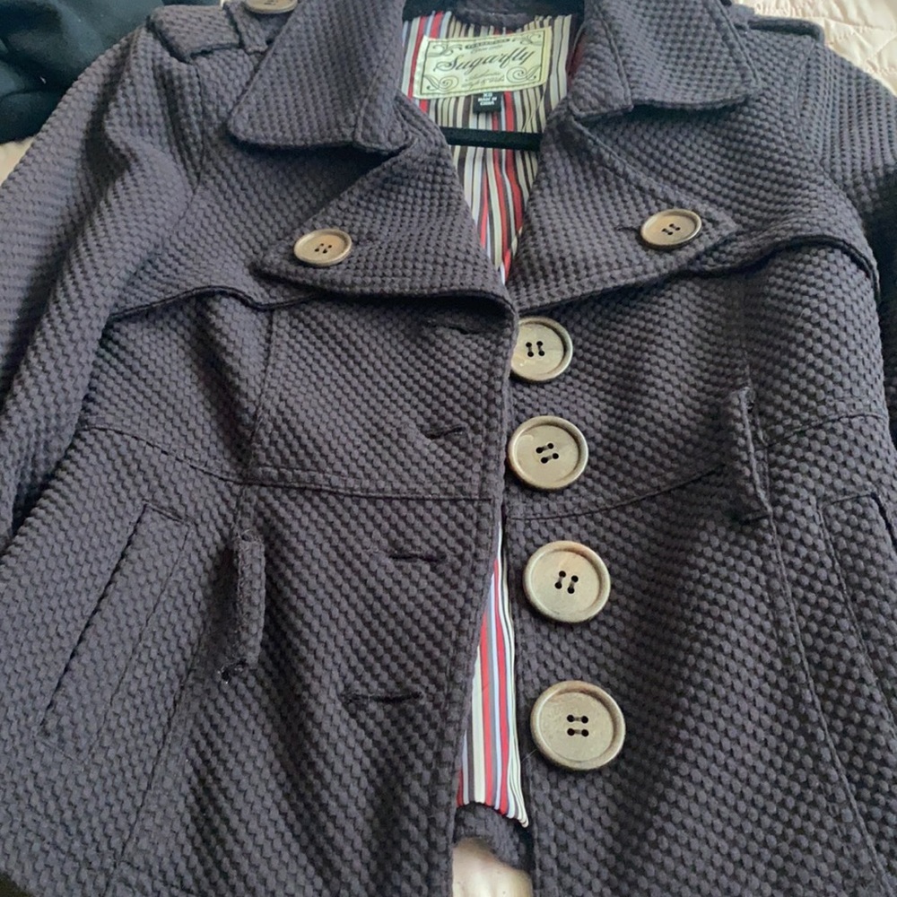 Coat - Picture 3 of 3